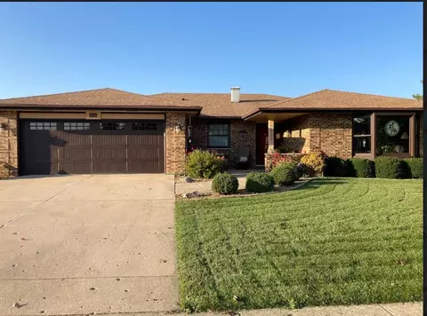 2122 Sherborn Ln, Schaumburg, IL 60193
