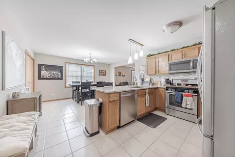 Kitchen - 1606 Dove Valley Ln, Beecher, IL 60401 photo 1 of 2