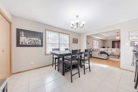 Dining - 1606 Dove Valley Ln, Beecher, IL 60401 photo 1 of 2