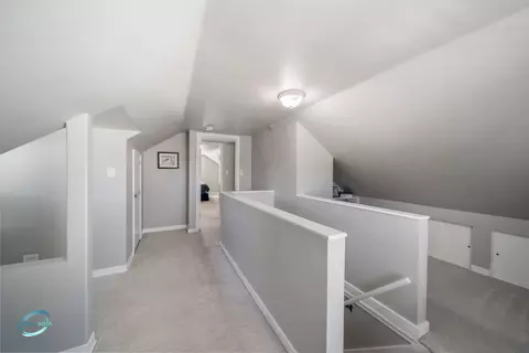 Entry Way - 1310 Irving Ave, Wheaton, IL 60187 photo 1 of 2