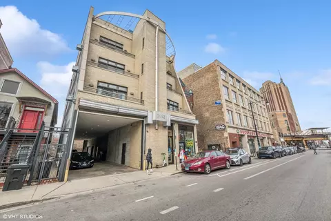 2052 W North Ave #23W, Chicago, IL 60647