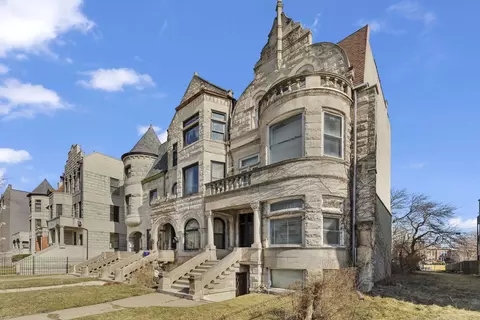 4123 S Drexel Blvd, Chicago, IL 60653