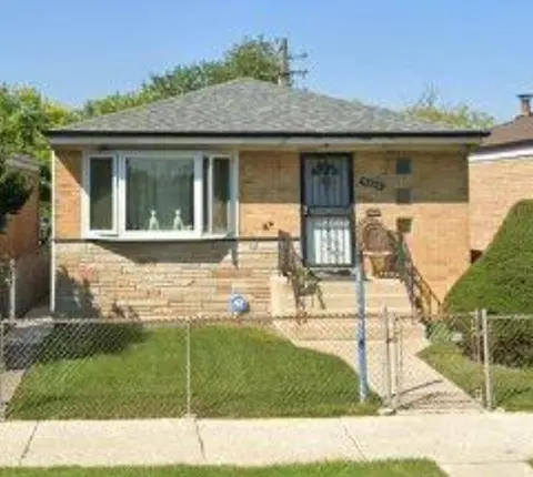 Undisclosed, Chicago, IL 60632