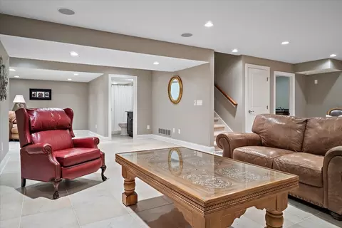 Living - 46 Monarch Dr, Bloomington, IL 61704 photo 5 of 6
