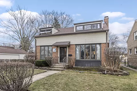 3735 Crain St, Skokie, IL 60076