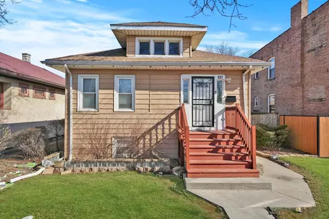 127 S 16th Ave, Maywood, IL 60153