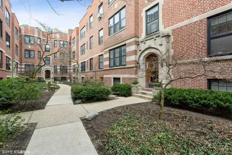 732 Hinman Ave #1W, Evanston, IL 60202