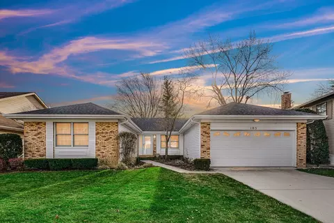 105 Hamilton Pl, Vernon Hills, IL 60061