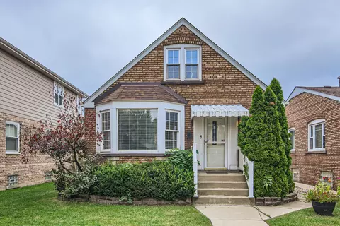10528 S Whipple St, Chicago, IL 60655