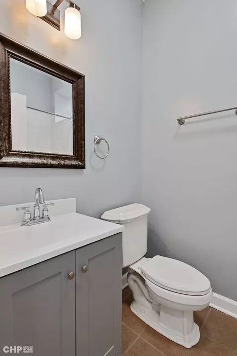 Bath - 2233 S Springfield Ave, Chicago, IL 60623 photo 1 of 4