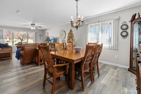 Dining - 201 Boulder Dr, Morris, IL 60450 photo 1 of 2