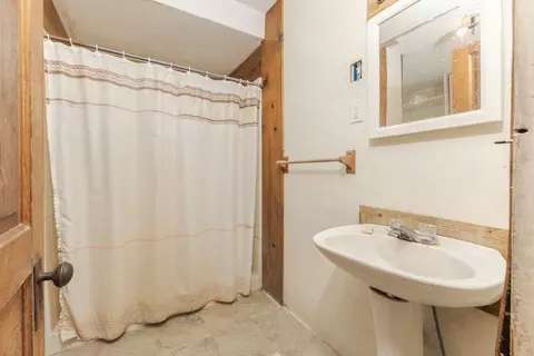 Bath - 502 Johnson St, Cornell, IL 61319 photo 1 of 3