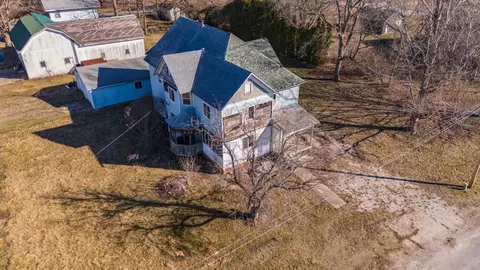 View/Area - 502 Johnson St, Cornell, IL 61319 photo 1 of 5