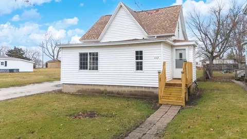 412 Elm St, Chatsworth, IL 60921