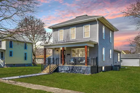 311 W Orleans St, Paxton, IL 60957