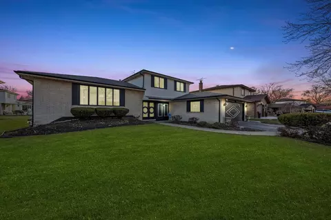 1033 E 193rd Pl, Glenwood, IL 60425
