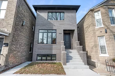 3656 S Marshfield Ave, Chicago, IL 60609