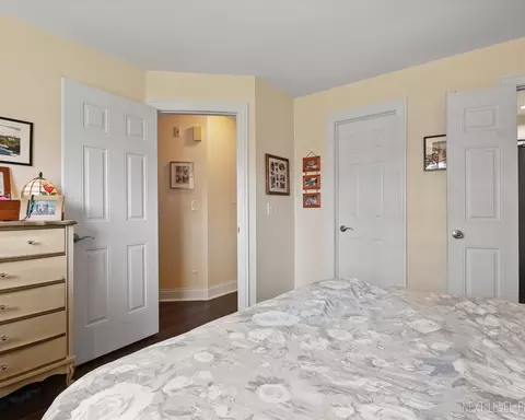 11 Foxcroft Rd #235, Naperville, IL 60565 photo 10