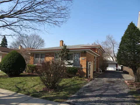 4304 Prairie Ave, Brookfield, IL 60513