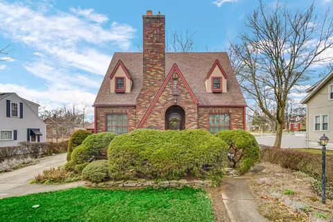 18220 Highland Ave, Homewood, IL 60430
