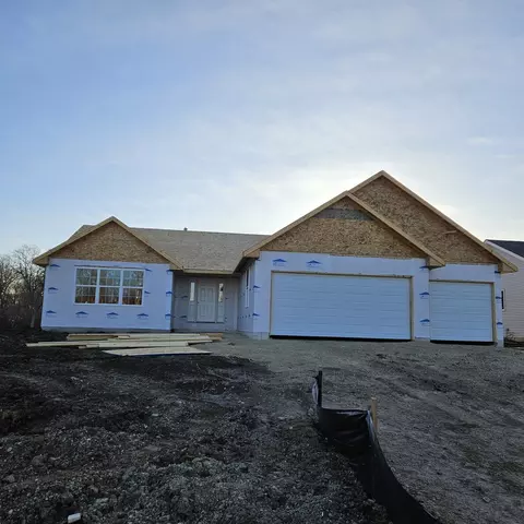 5067 Keri Dr, Loves Park, IL 61111