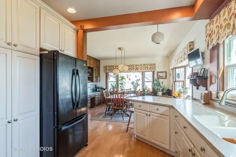 Kitchen - 682 Slade Ave, Elgin, IL 60120 photo 4 of 4