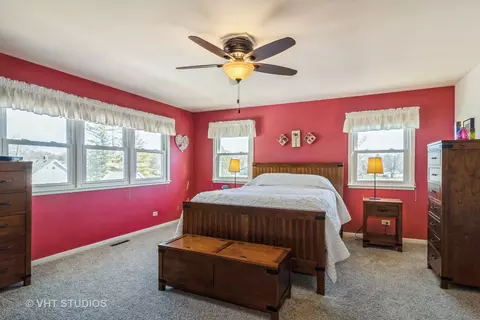 Bedroom - 682 Slade Ave, Elgin, IL 60120 photo 2 of 4