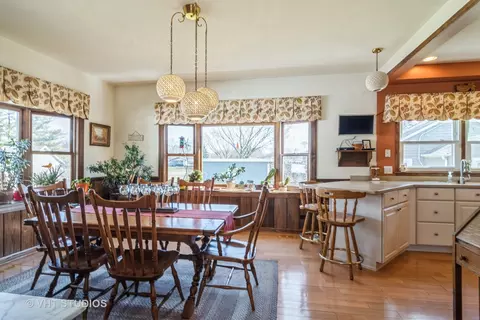 Dining - 682 Slade Ave, Elgin, IL 60120 photo 2 of 2