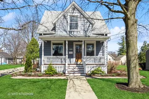 682 Slade Ave, Elgin, IL 60120