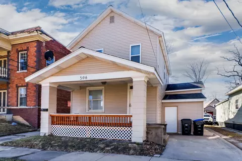 506 N Roosevelt Ave N, Bloomington, IL 61701