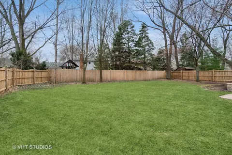 Exterior - 320 Warwick Dr, Naperville, IL 60565 photo 4 of 8
