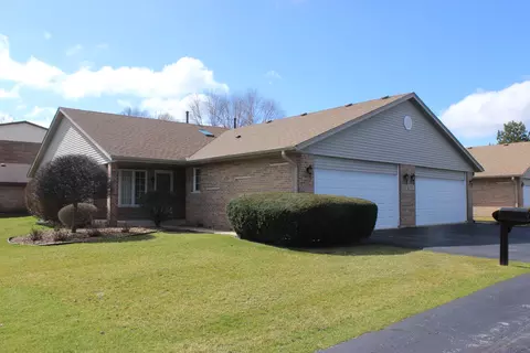 5009 W Circle Pl, Crestwood, IL 60445
