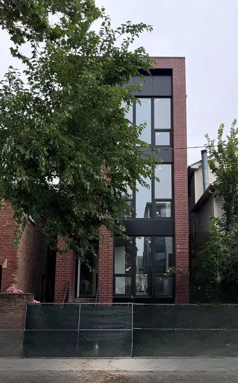 1842 W Iowa St #2, Chicago, IL 60622