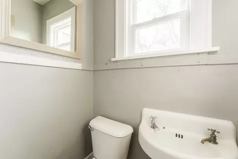 Bath - 415 Normal Rd, Dekalb, IL 60115 photo 1 of 2