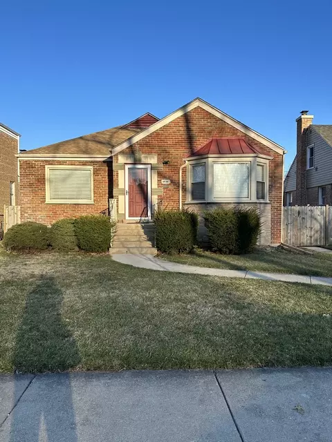 8649 Laramie Ave, Skokie, IL 60077
