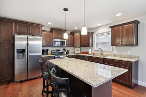 Kitchen - 3911 Slate Dr, Champaign, IL 61822 photo 3 of 6
