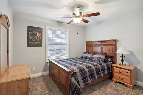 Bedroom - 3911 Slate Dr, Champaign, IL 61822 photo 7 of 8