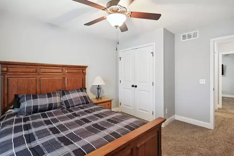 Bedroom - 3911 Slate Dr, Champaign, IL 61822 photo 8 of 8