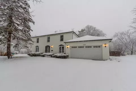 1107 W Peregrine Dr, Palatine, IL 60067