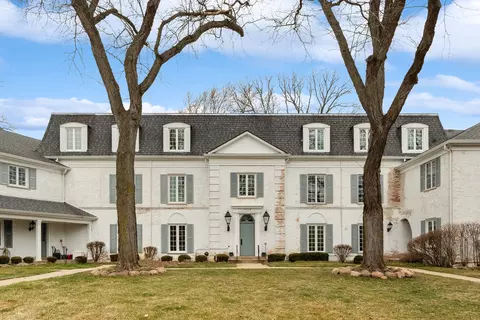 7324 Heritage Ct #2G, Frankfort, IL 60423