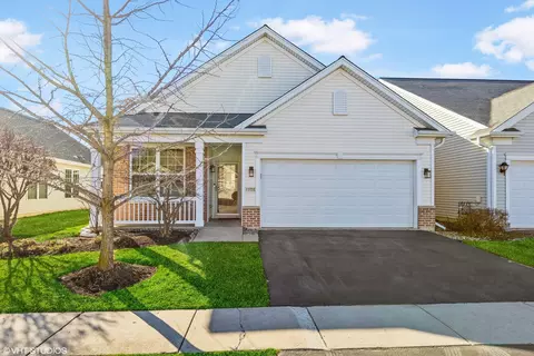 11695 Wembley Dr, Huntley, IL 60142