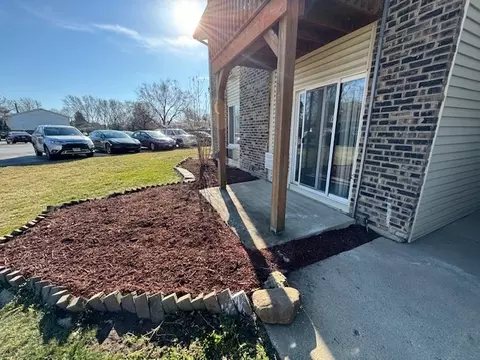 Exterior - 2000 Light Rd #101, Oswego, IL 60543 photo 2 of 3