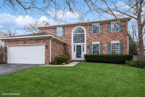 94 Jefferson Ln, Cary, IL 60013
