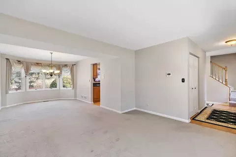 Other - 904 Pember Cir, West Dundee, IL 60118 photo 2 of 9