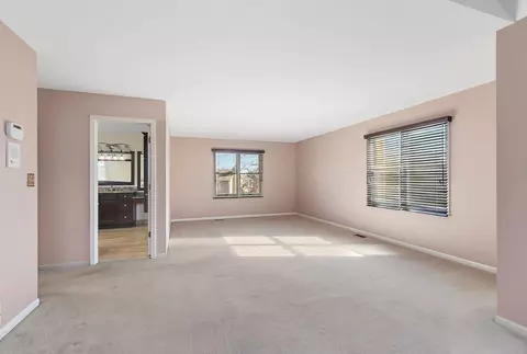 Other - 904 Pember Cir, West Dundee, IL 60118 photo 5 of 9