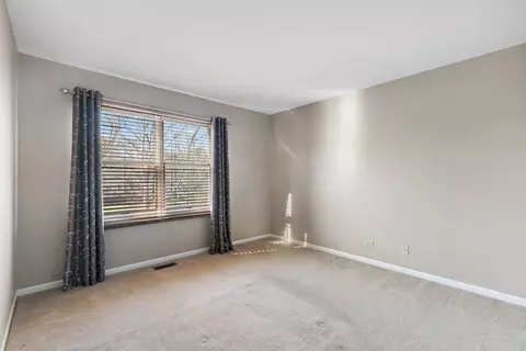 Other - 904 Pember Cir, West Dundee, IL 60118 photo 7 of 9