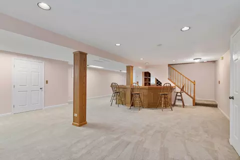 Living - 904 Pember Cir, West Dundee, IL 60118 photo 4 of 4