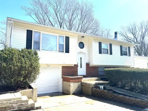 6951 Glenwood Ln, Hanover Park, IL 60133