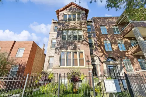 4840 S King Dr #1, Chicago, IL 60615