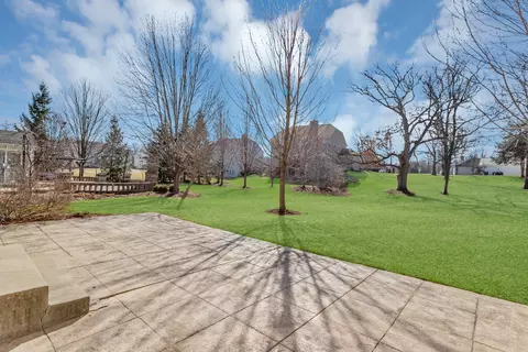 Exterior - 617 Olive Pkwy, Bartlett, IL 60103 photo 6 of 7